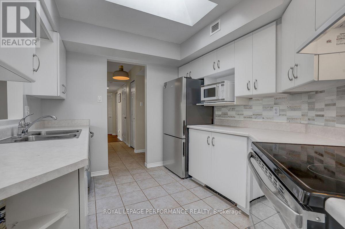 401D - 1 Columbus Avenue