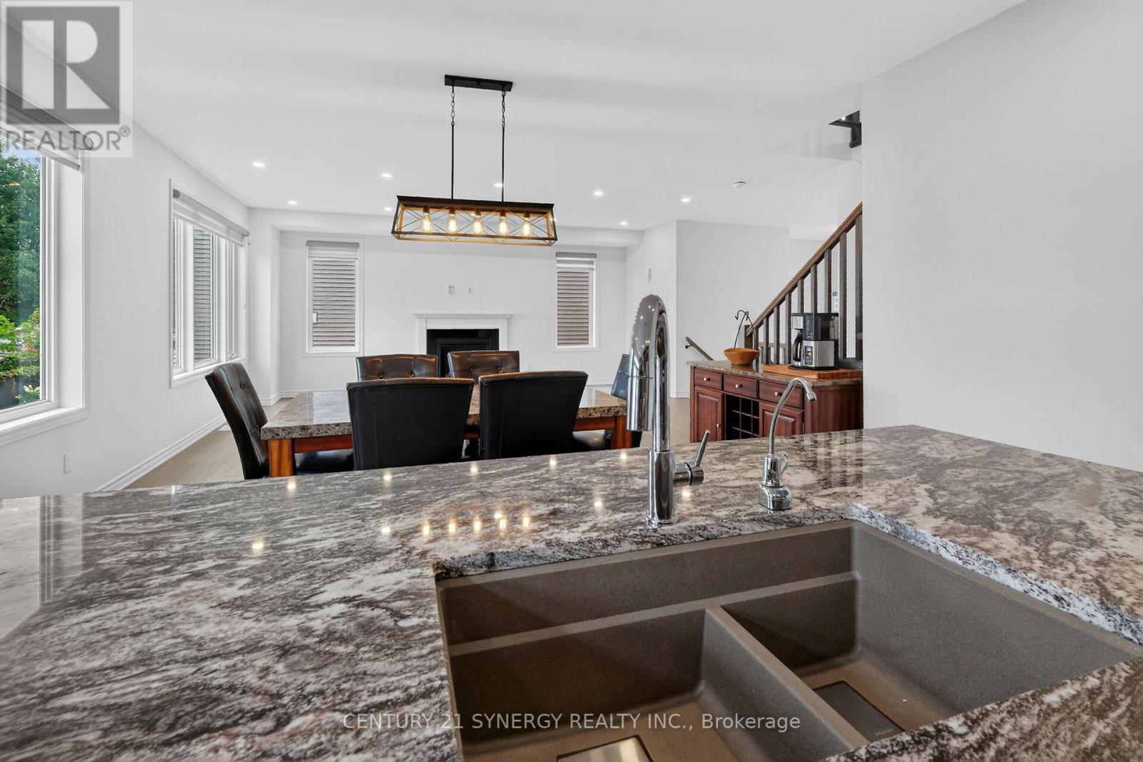 124 DES AUBRAIS CRESCENT - Image 19