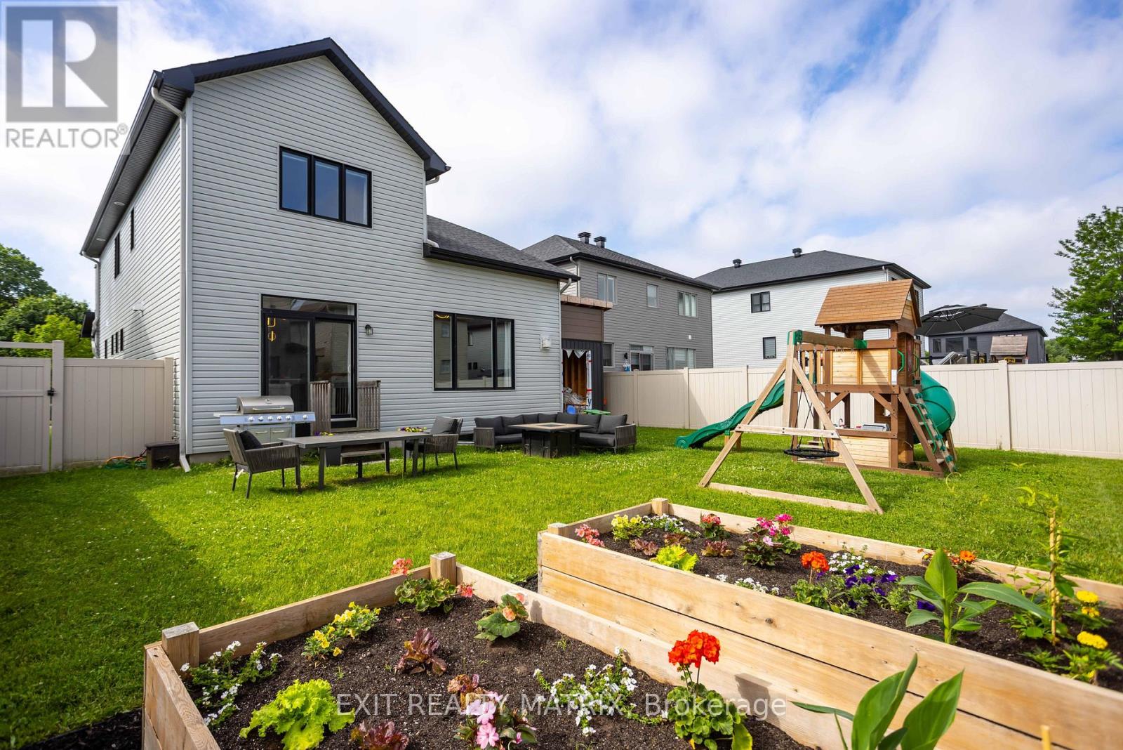 857 COLOGNE STREET - Image 30