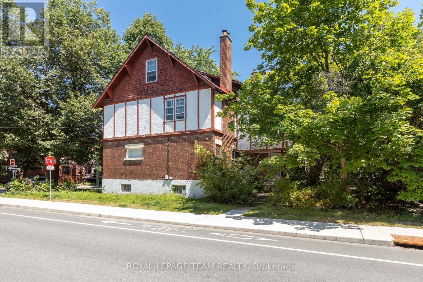 101 GROSVENOR AVENUE - 5