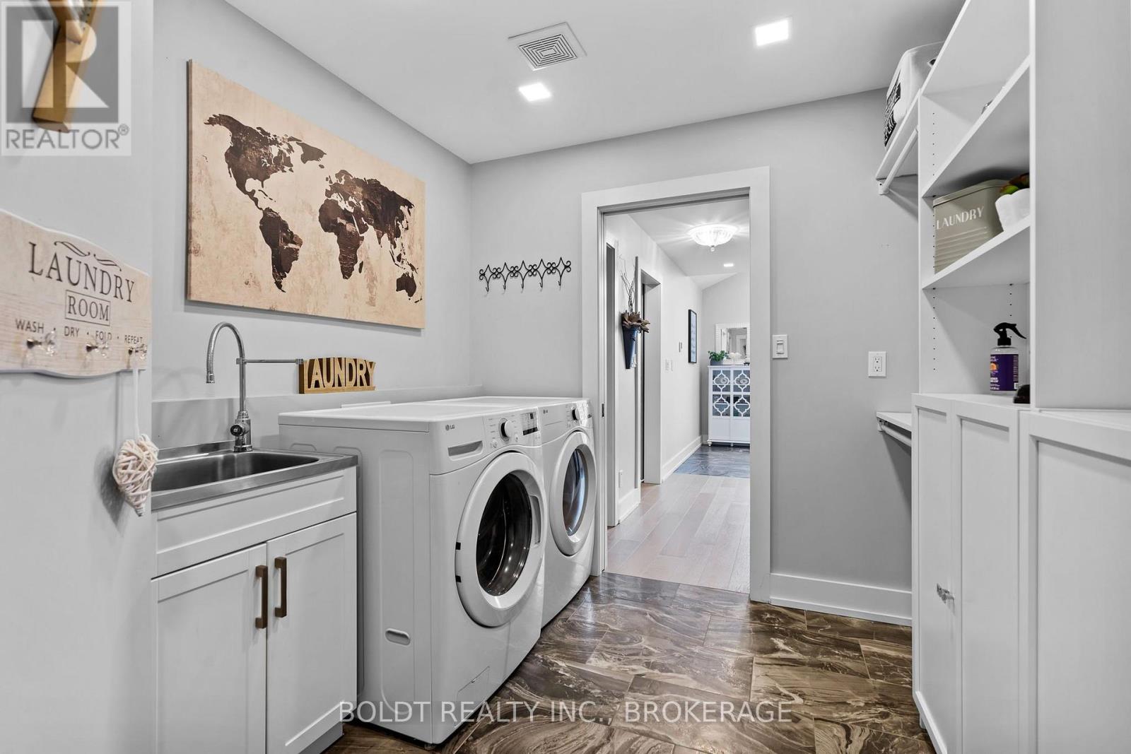 90 VIDEL CRESCENT N - Image 23