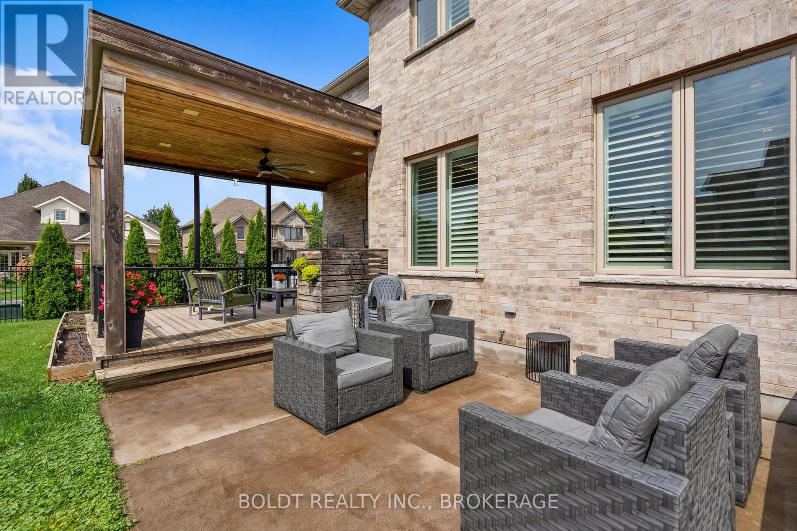 90 VIDEL CRESCENT N - Image 41