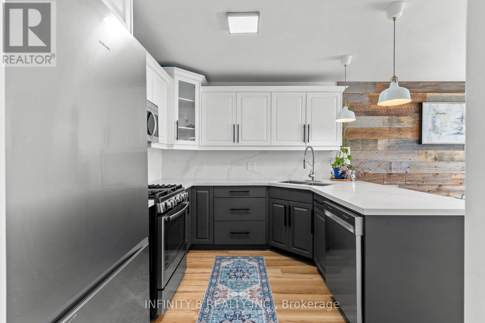 6556 MARY DRIVE - Image 11