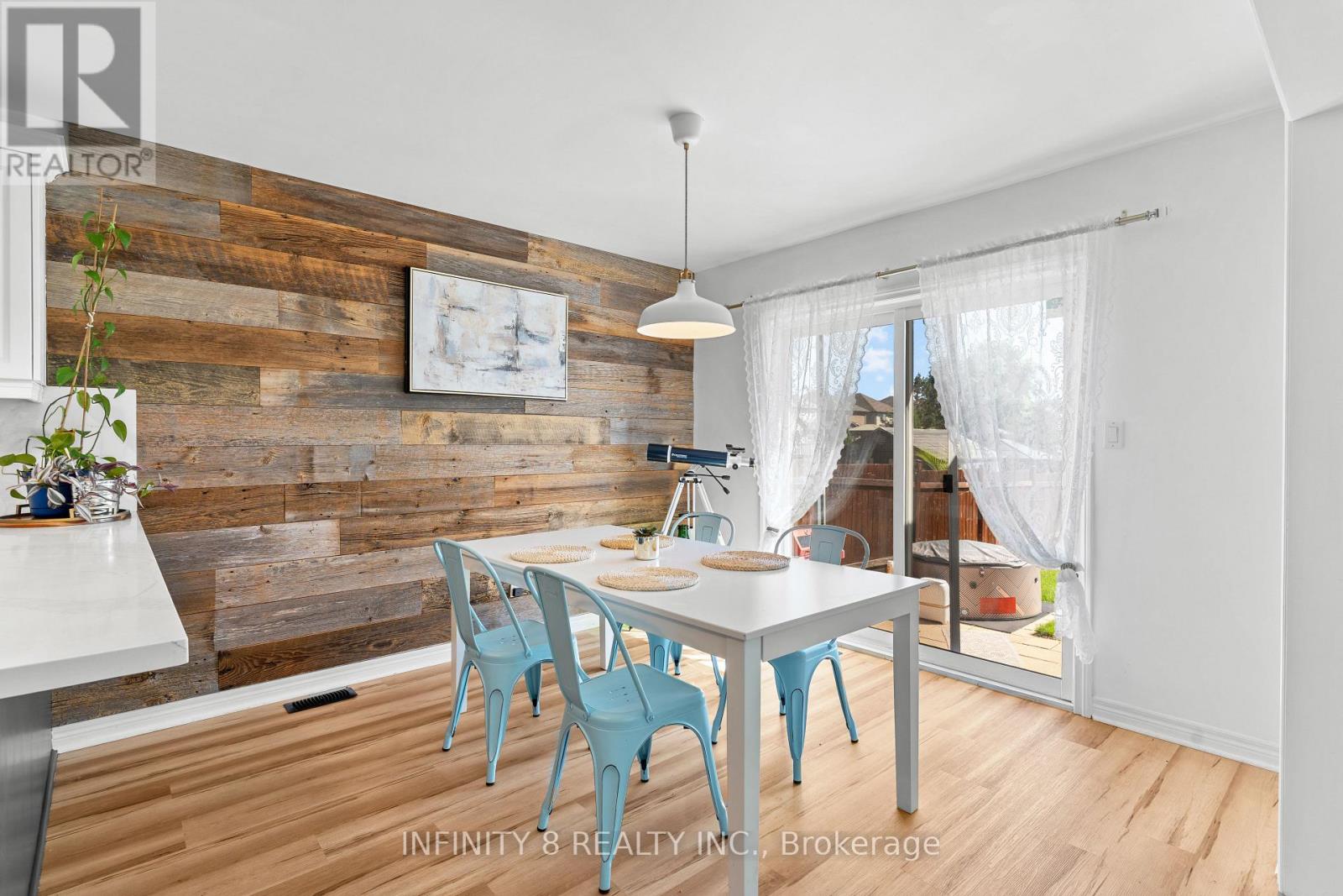 6556 MARY DRIVE - Image 14