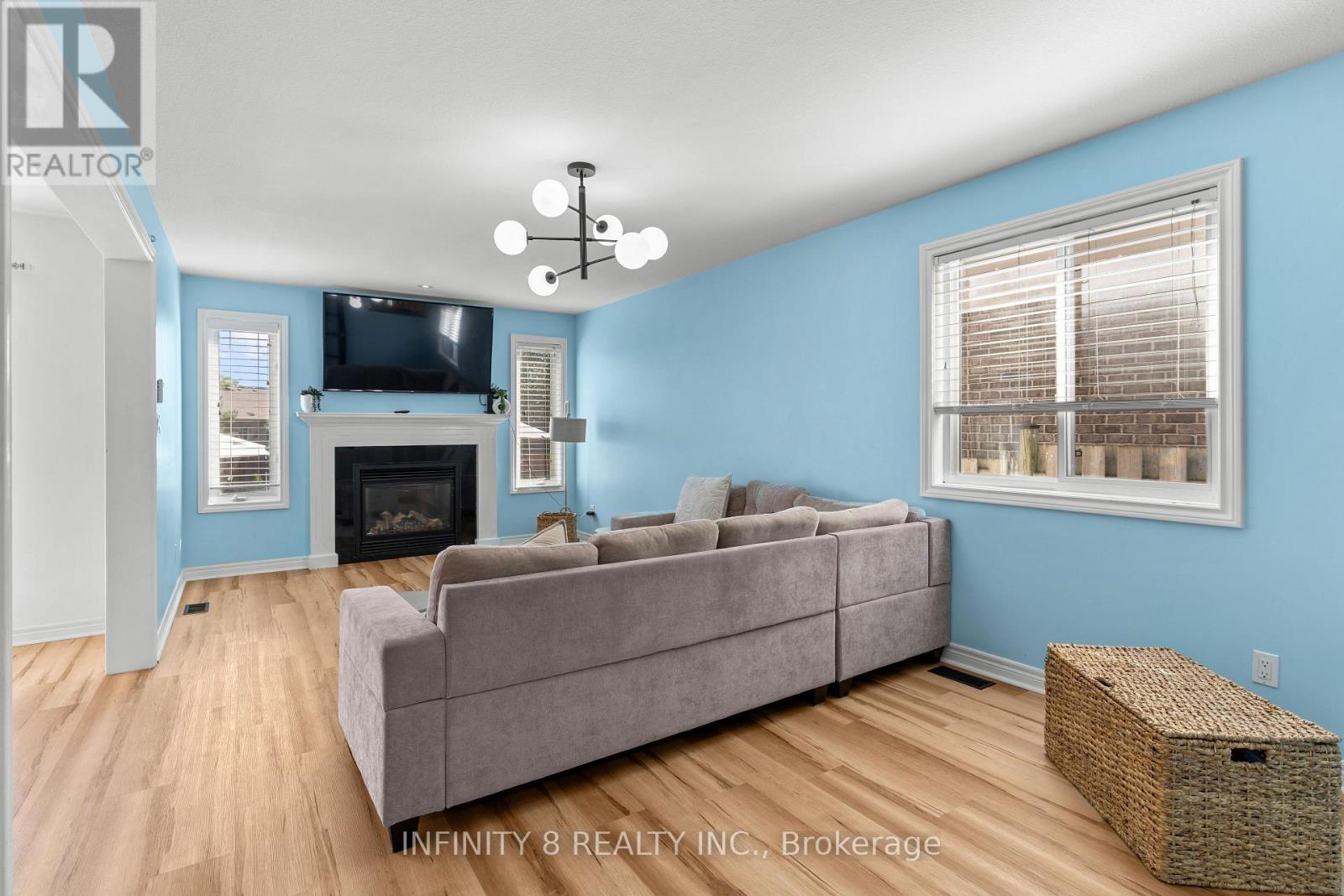 6556 MARY DRIVE - Image 17