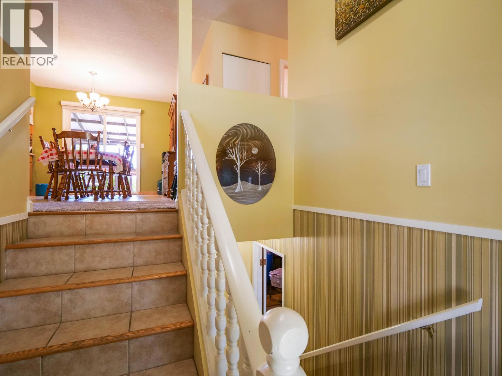 2439 FERGUSON STREET - 5