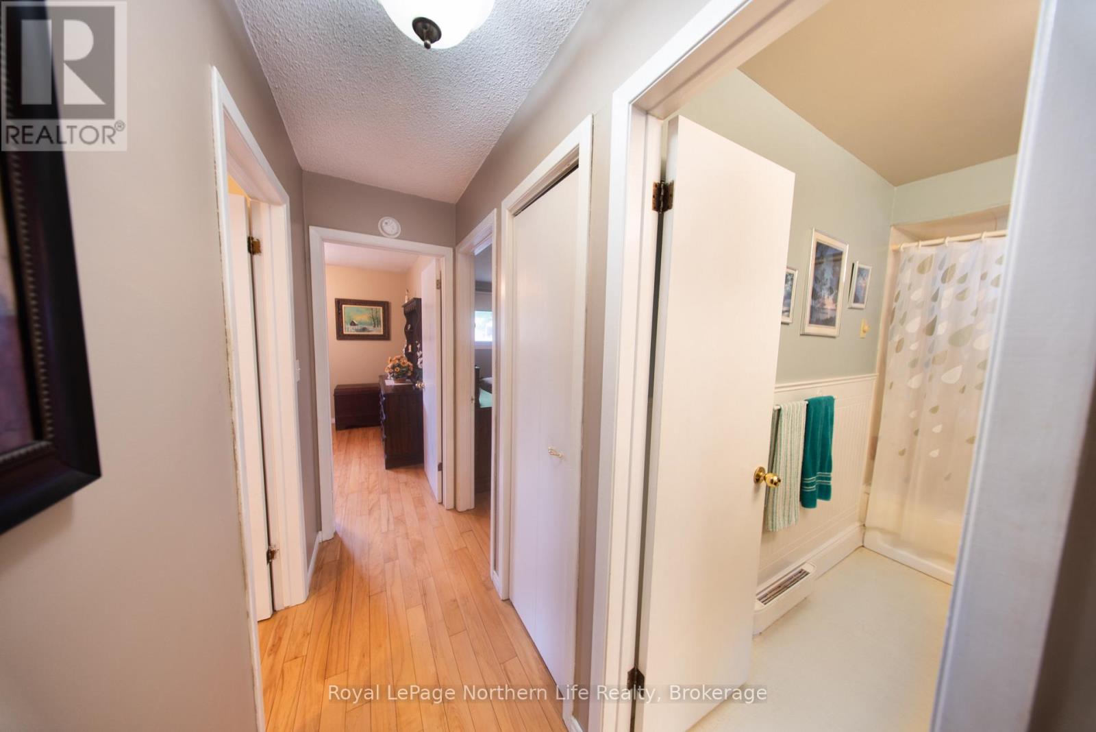 29 SHORE ACRES BOULEVARD - Image 16
