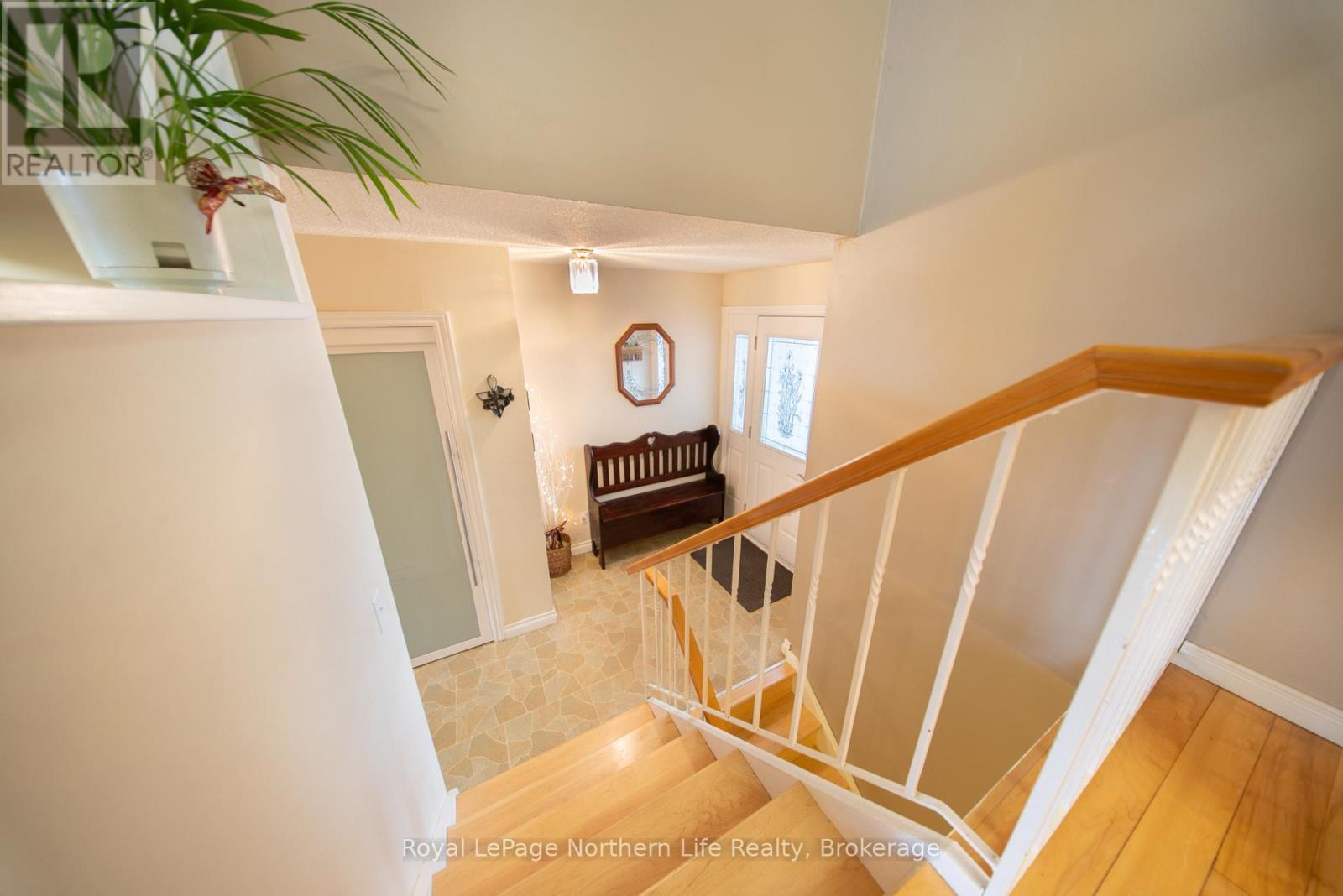 29 SHORE ACRES BOULEVARD - Image 22