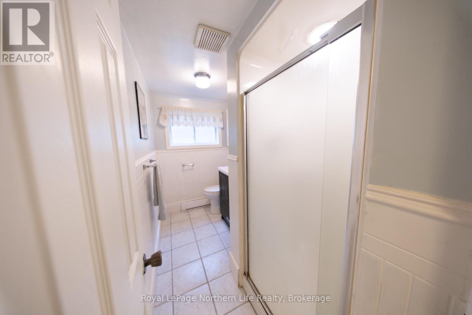 29 SHORE ACRES BOULEVARD - Image 26