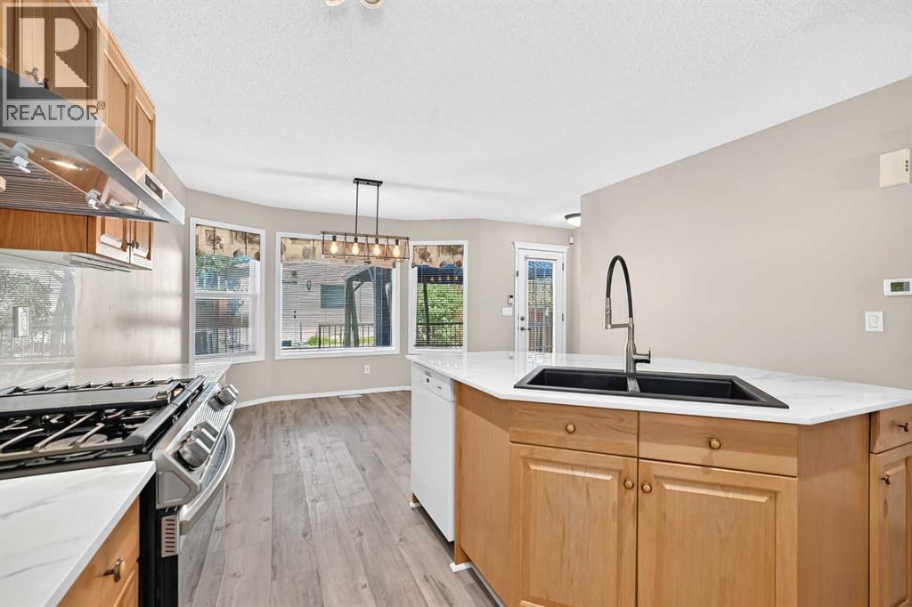 22 Cramond Crescent SE - 12
