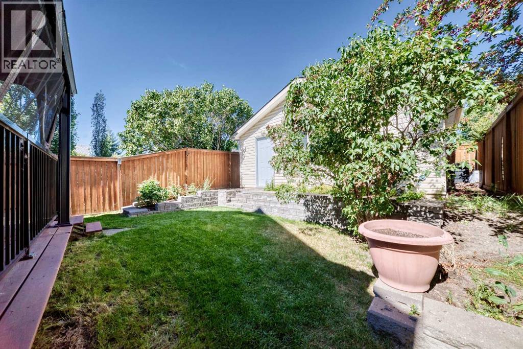 22 Cramond Crescent SE - 46