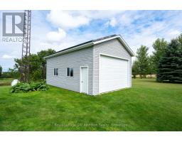 Dining room - 830 Concession 2 Road, Saugeen Shores, ON N0H2C5 Photo 6