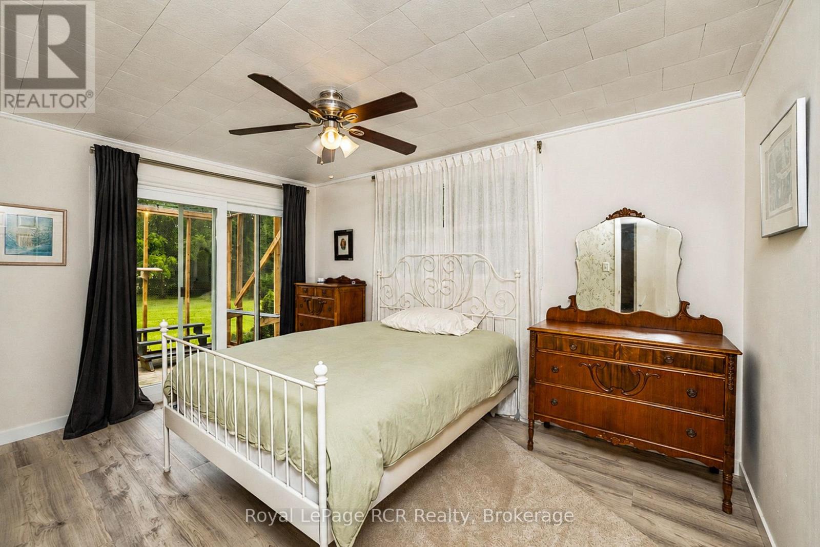 046285 OLD MAIL ROAD - 16