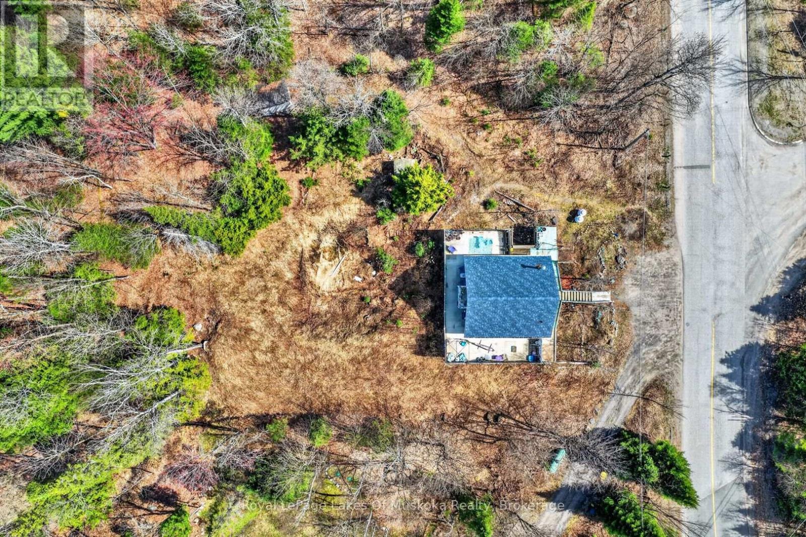 1616 SKYLINE DRIVE - Image 32