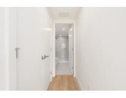 1102 9675 King George Boulevard, Surrey, BC V3T2V3 Photo 11