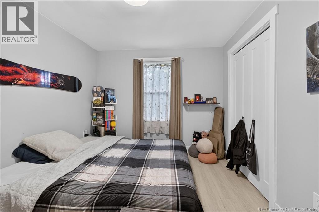 129 Gaskin - 16