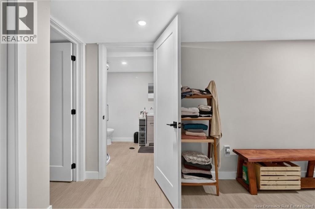 129 Gaskin - Image 26