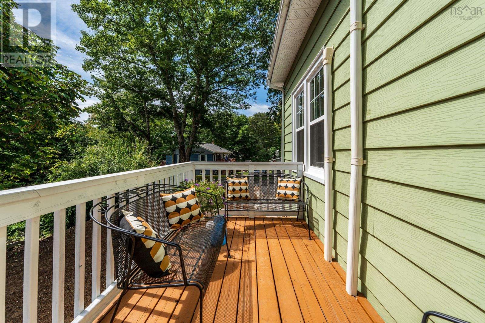 18 Maple Drive - 14