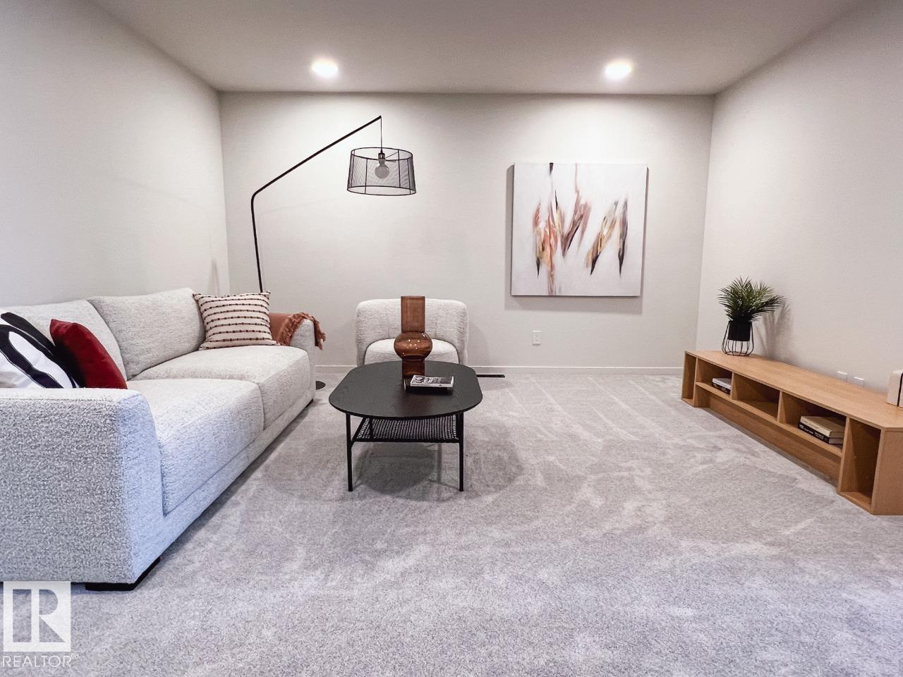 22616 85 AV NW - 13