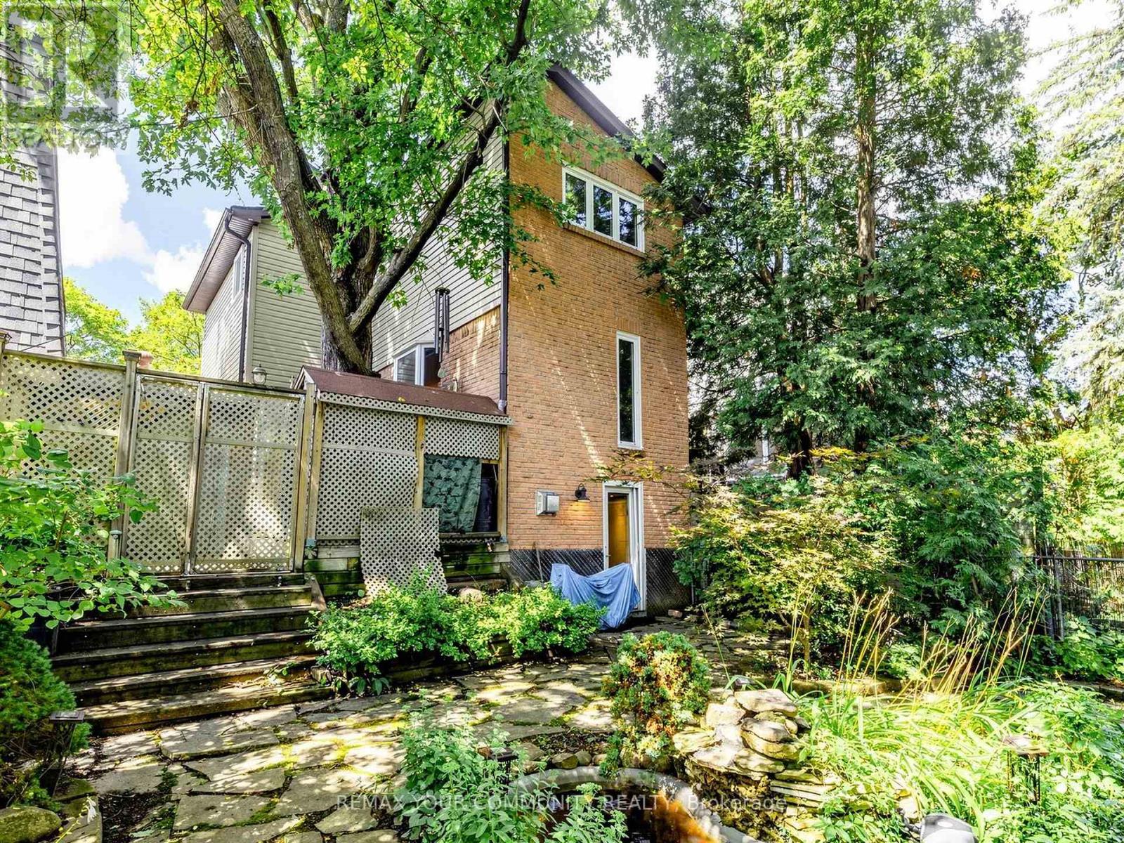 75 ST. ANDREWS COURT - Image 47