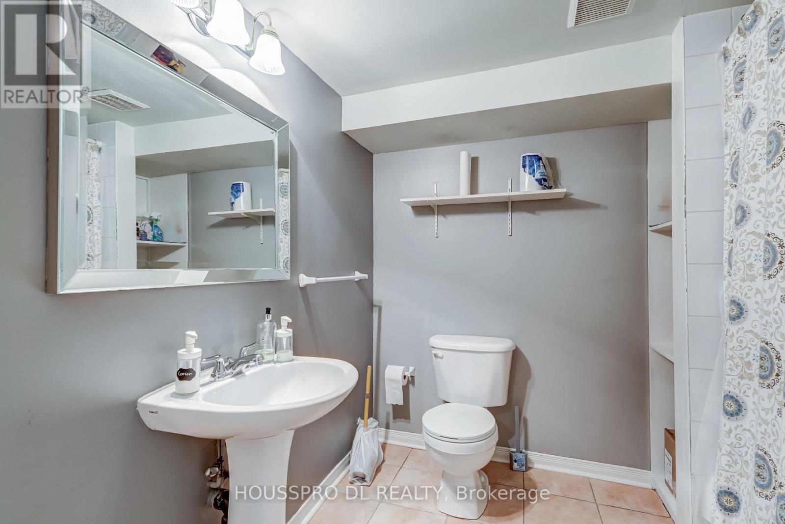 #145 10 BOWMAN WAY - Image 34