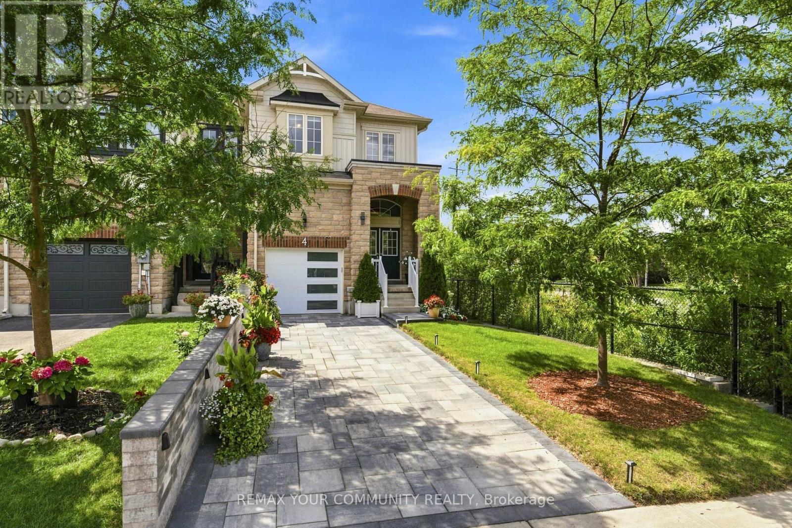 4 GREENWOOD DRIVE - 1