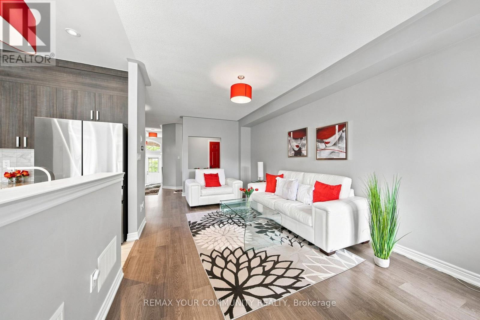 4 GREENWOOD DRIVE - 10