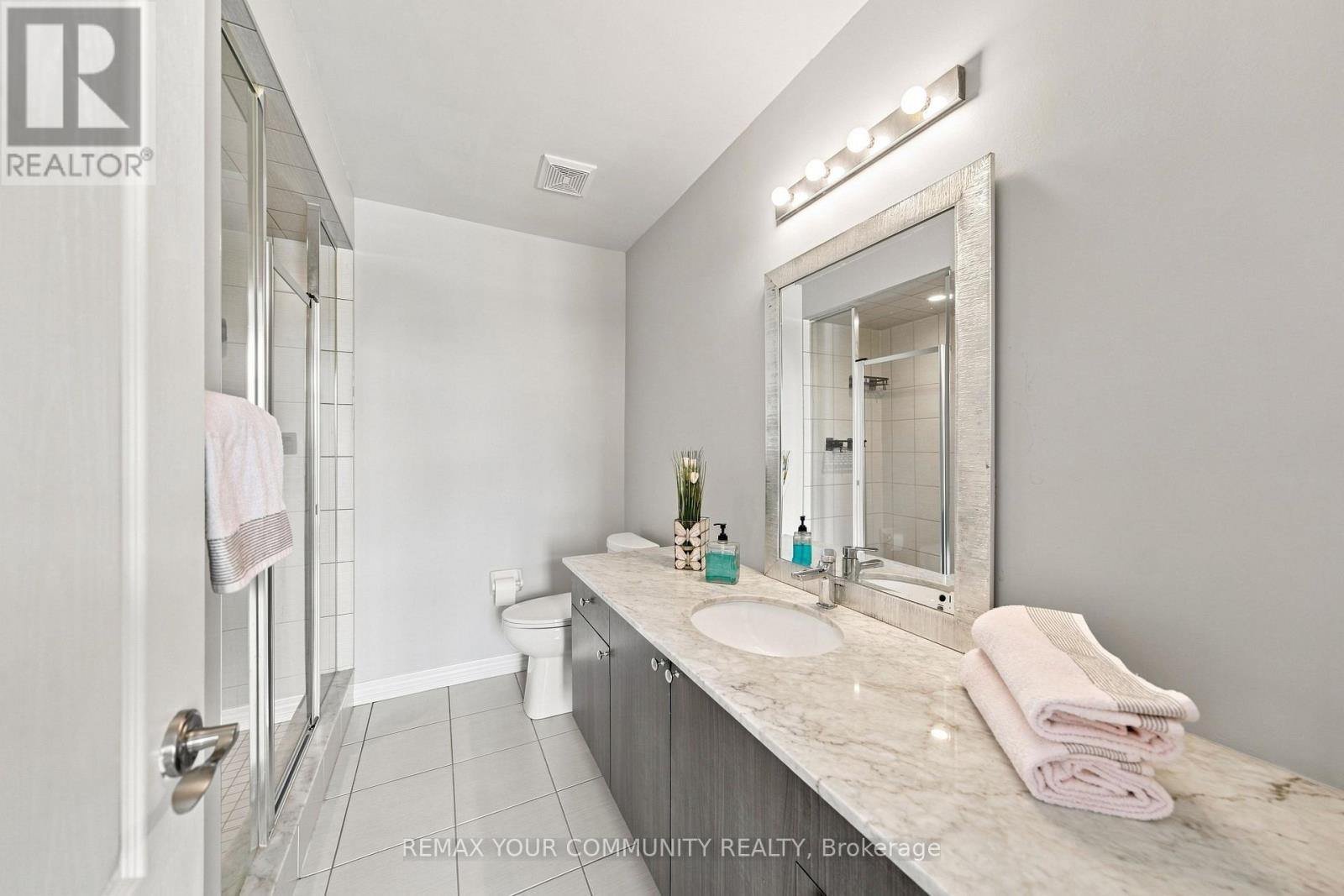 4 GREENWOOD DRIVE - 30