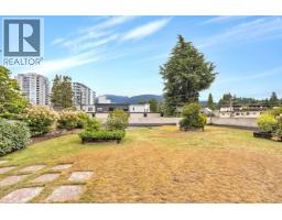 303 150 E 15th Street, North Vancouver, BC V7L4N9 Photo 17