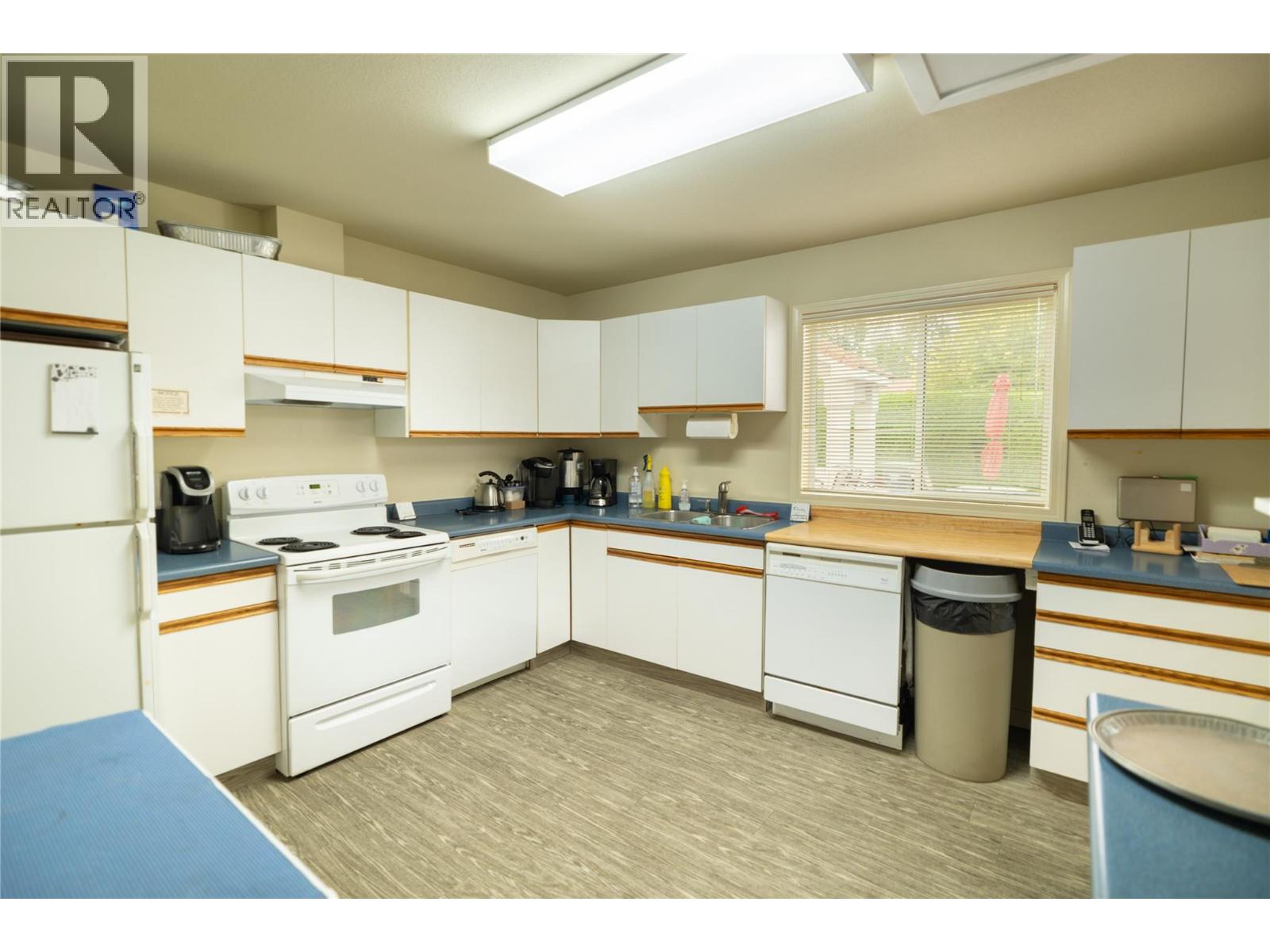 650 Lexington Drive Unit# 305, Kelowna