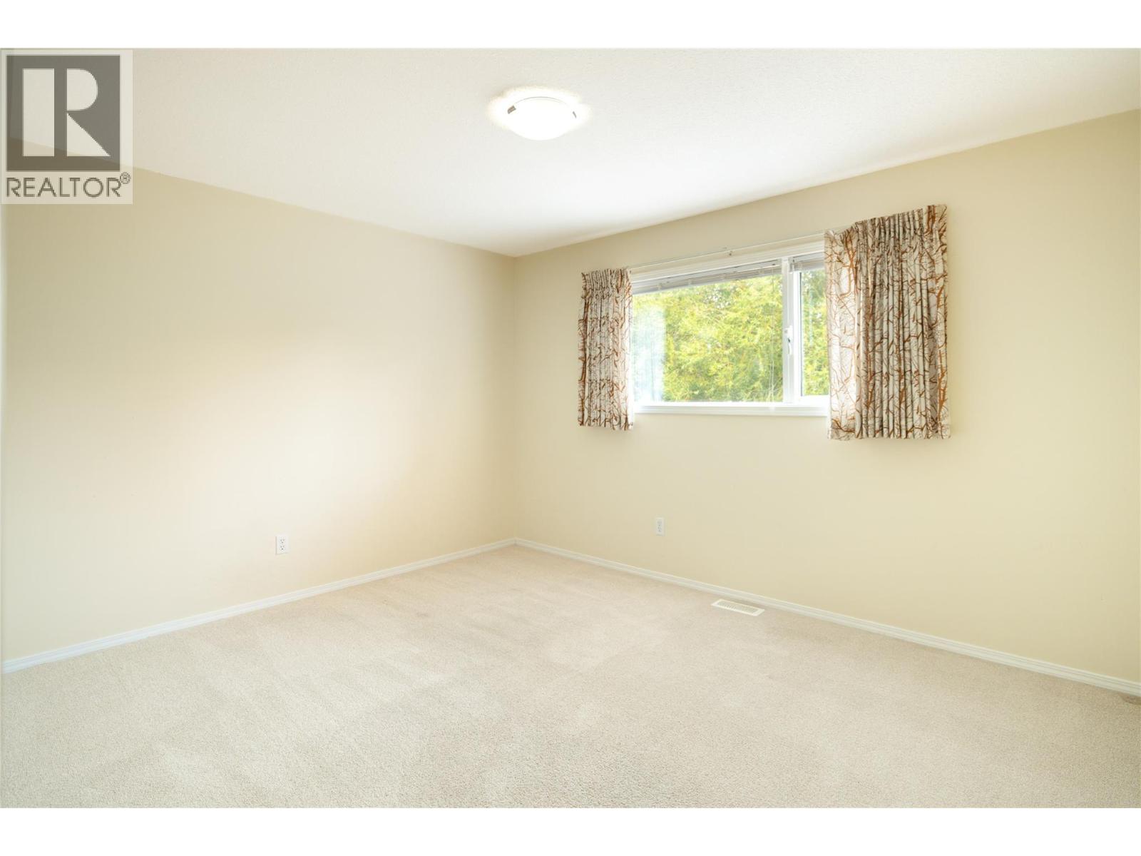 650 Lexington Drive Unit# 305, Kelowna