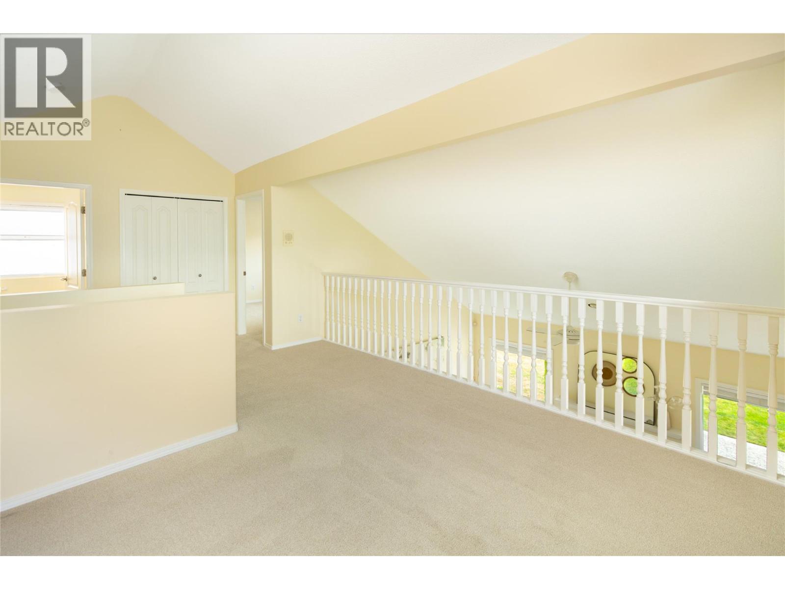 650 Lexington Drive Unit# 305, Kelowna