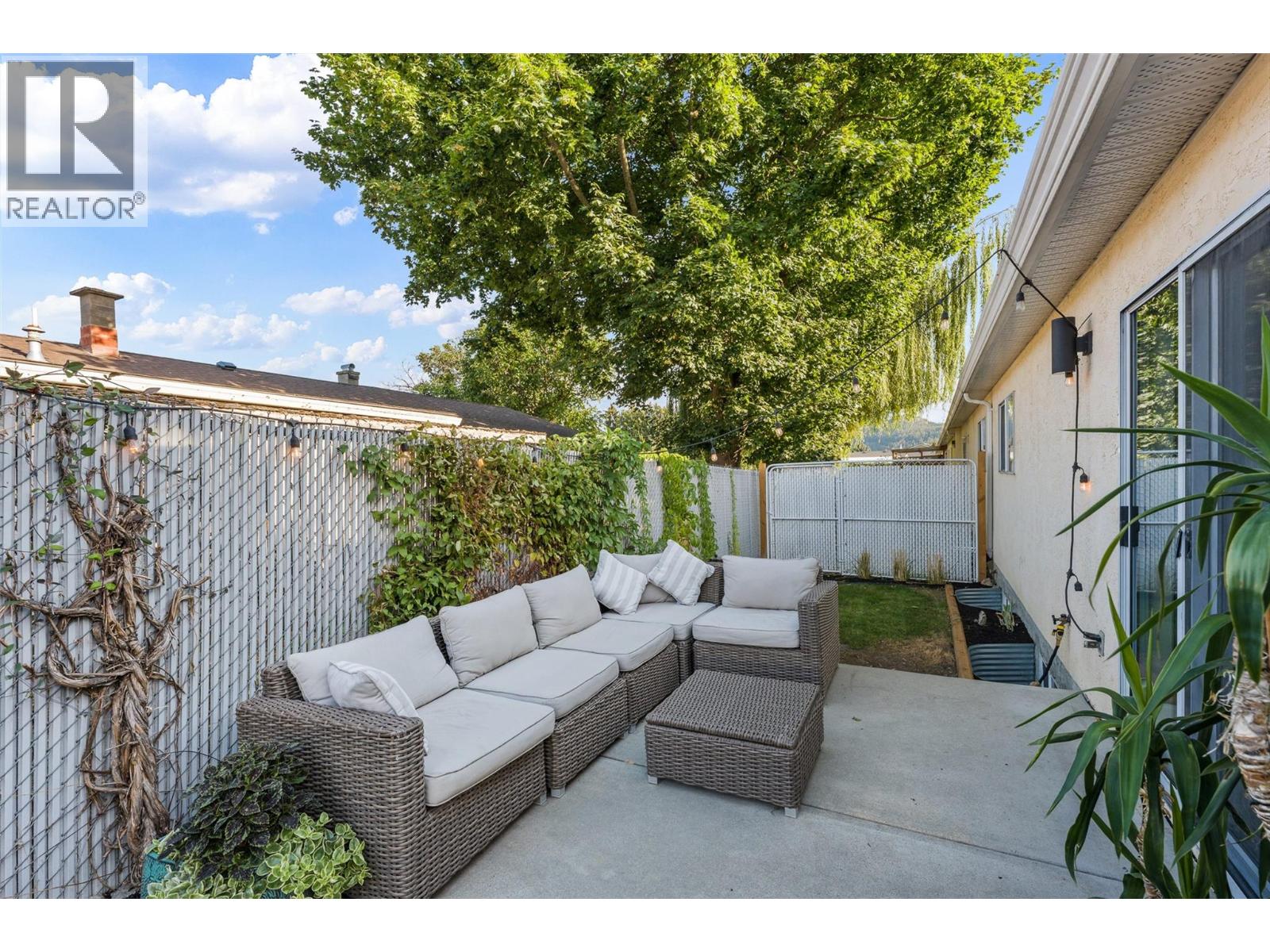 #1 9159 Glenmore Road - 26