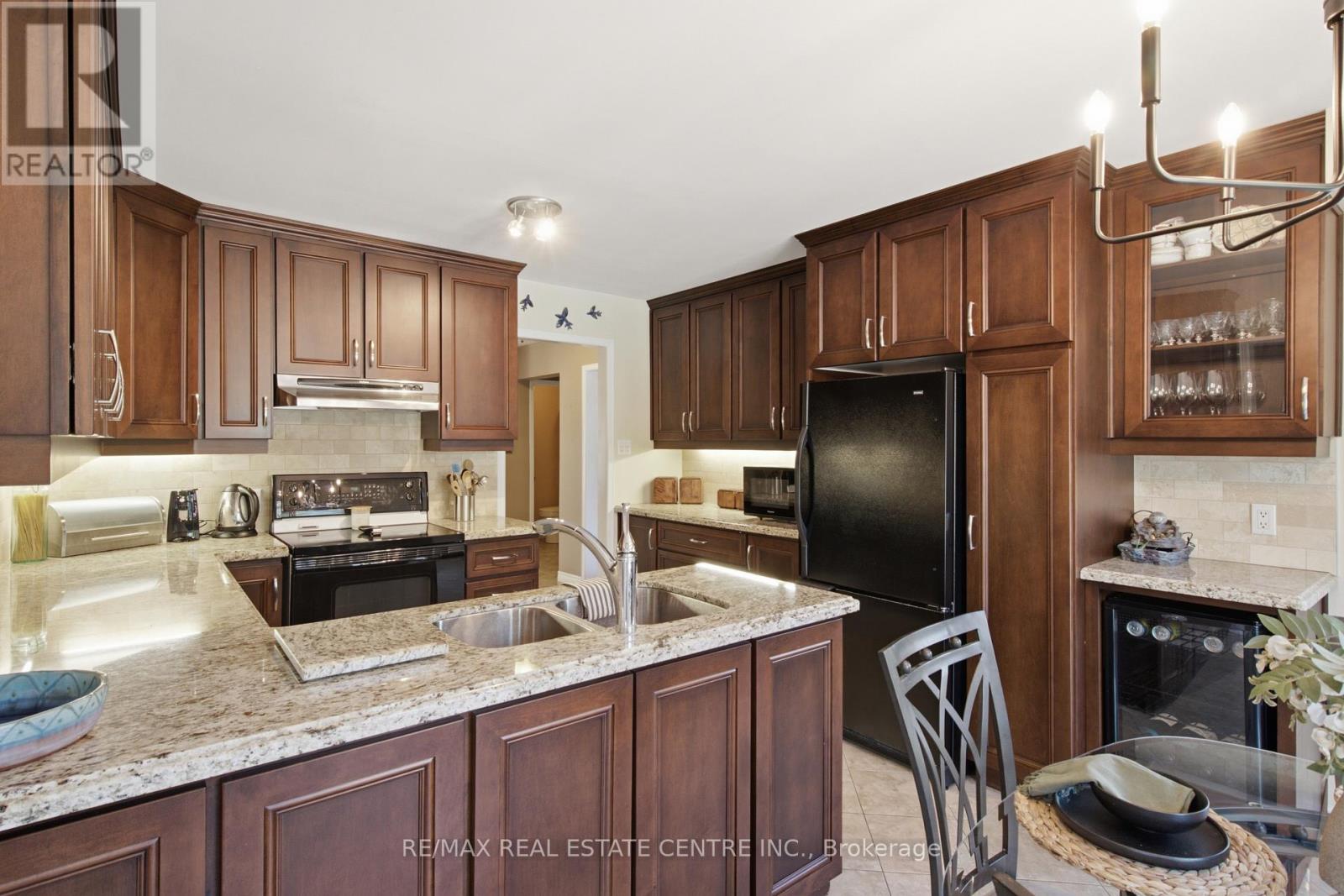 23 DEER VALLEY DRIVE - Image 11