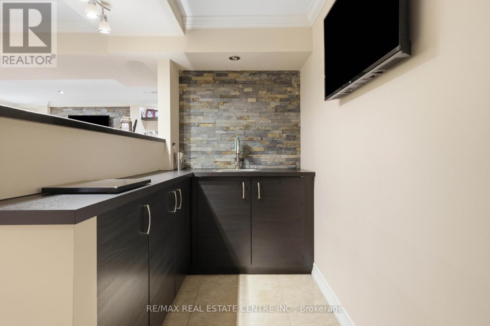 23 DEER VALLEY DRIVE - Image 33