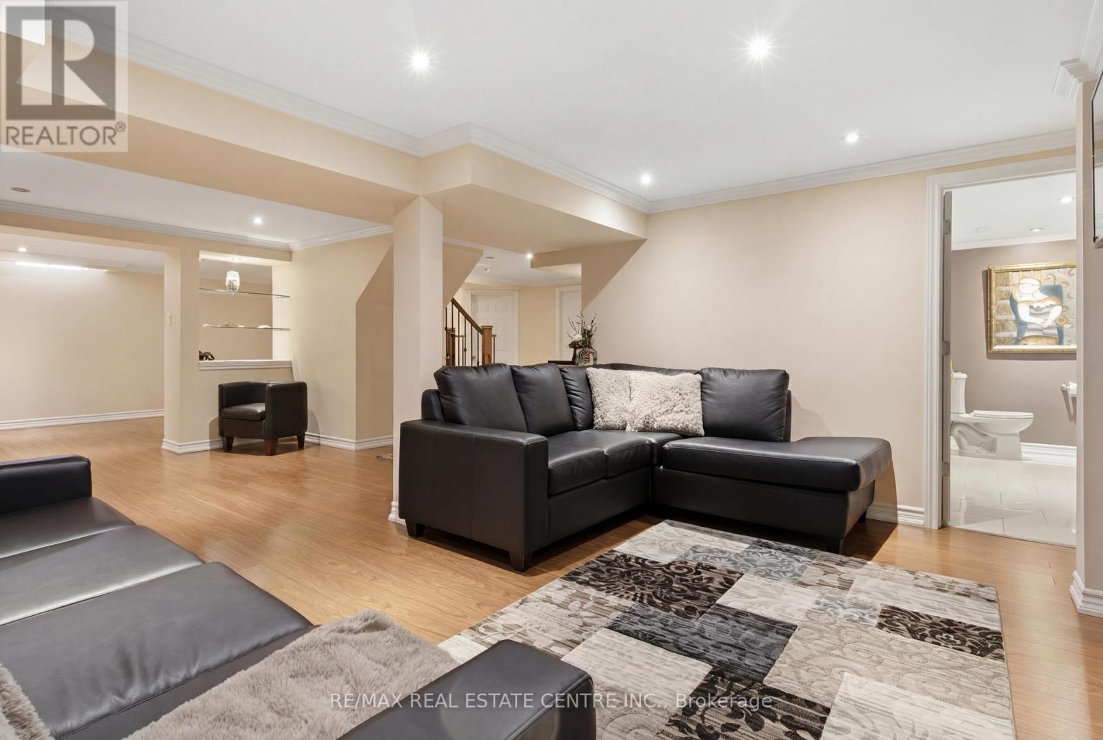 23 DEER VALLEY DRIVE - Image 35