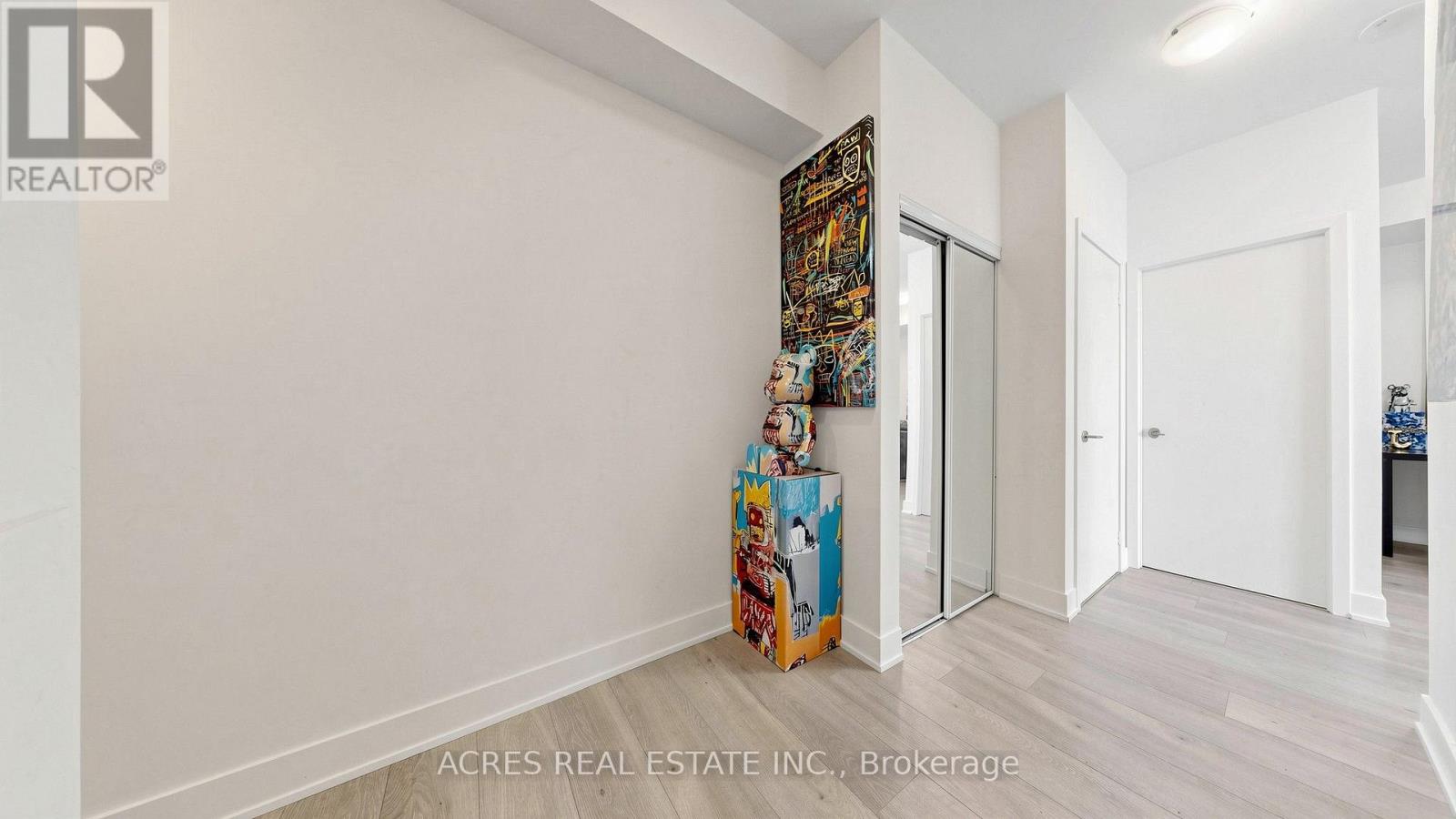 #5806 30 SHORE BREEZE DRIVE - 6