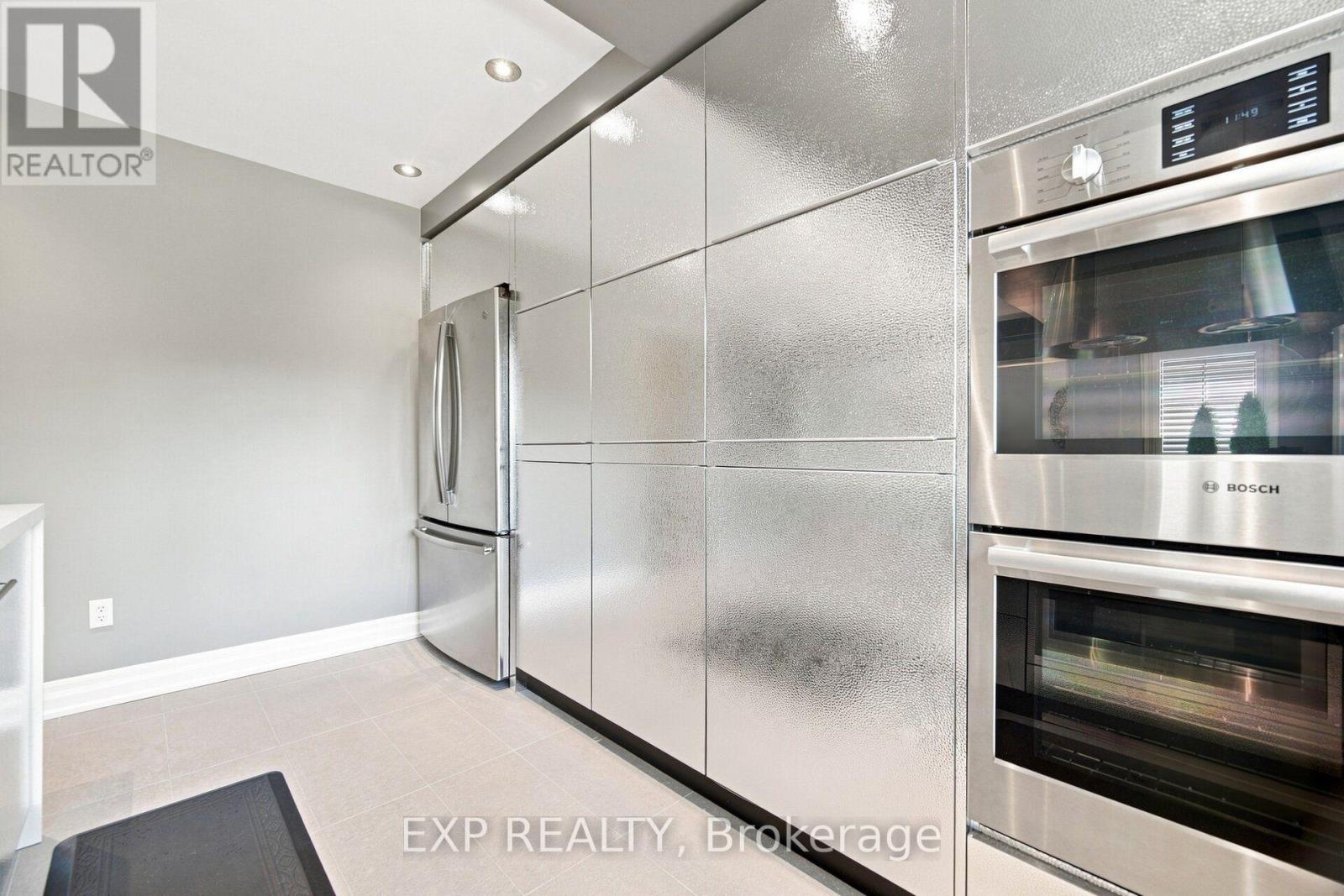 5911 GREENSBORO DRIVE - Image 17