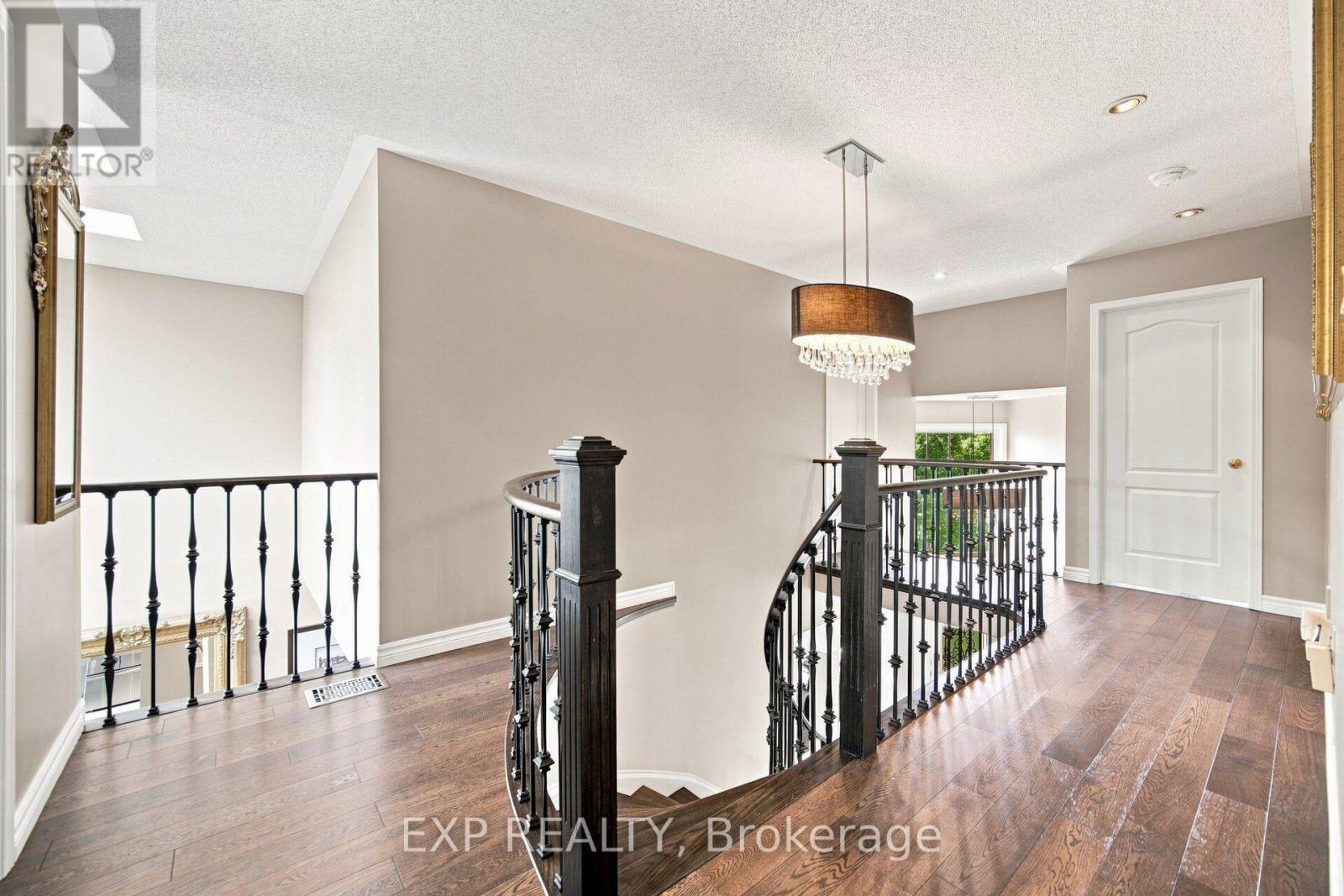 5911 GREENSBORO DRIVE - Image 29