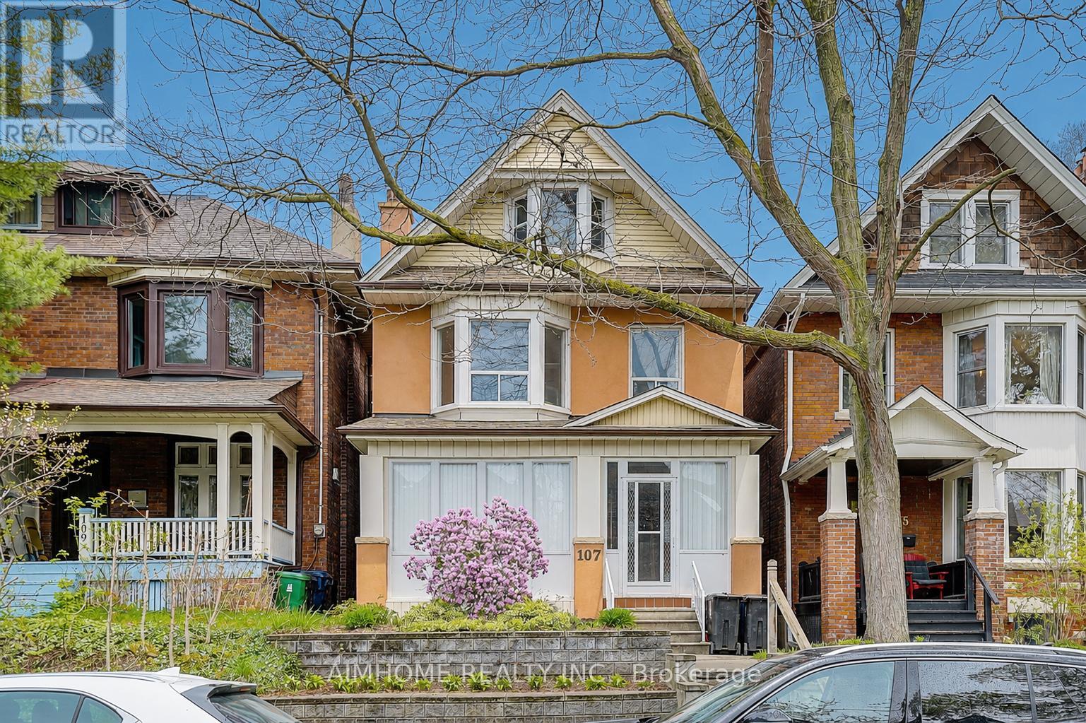107 GLENDALE AVENUE - 1