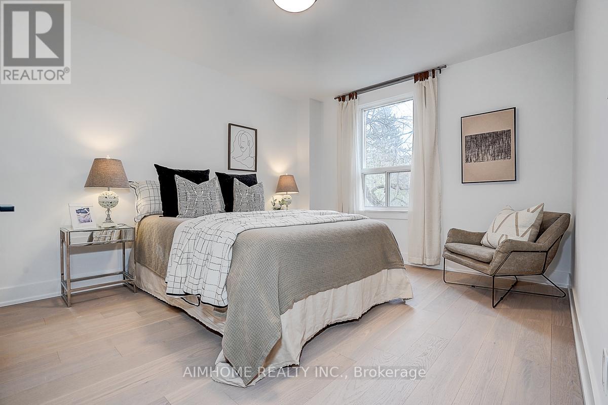 107 GLENDALE AVENUE - 19