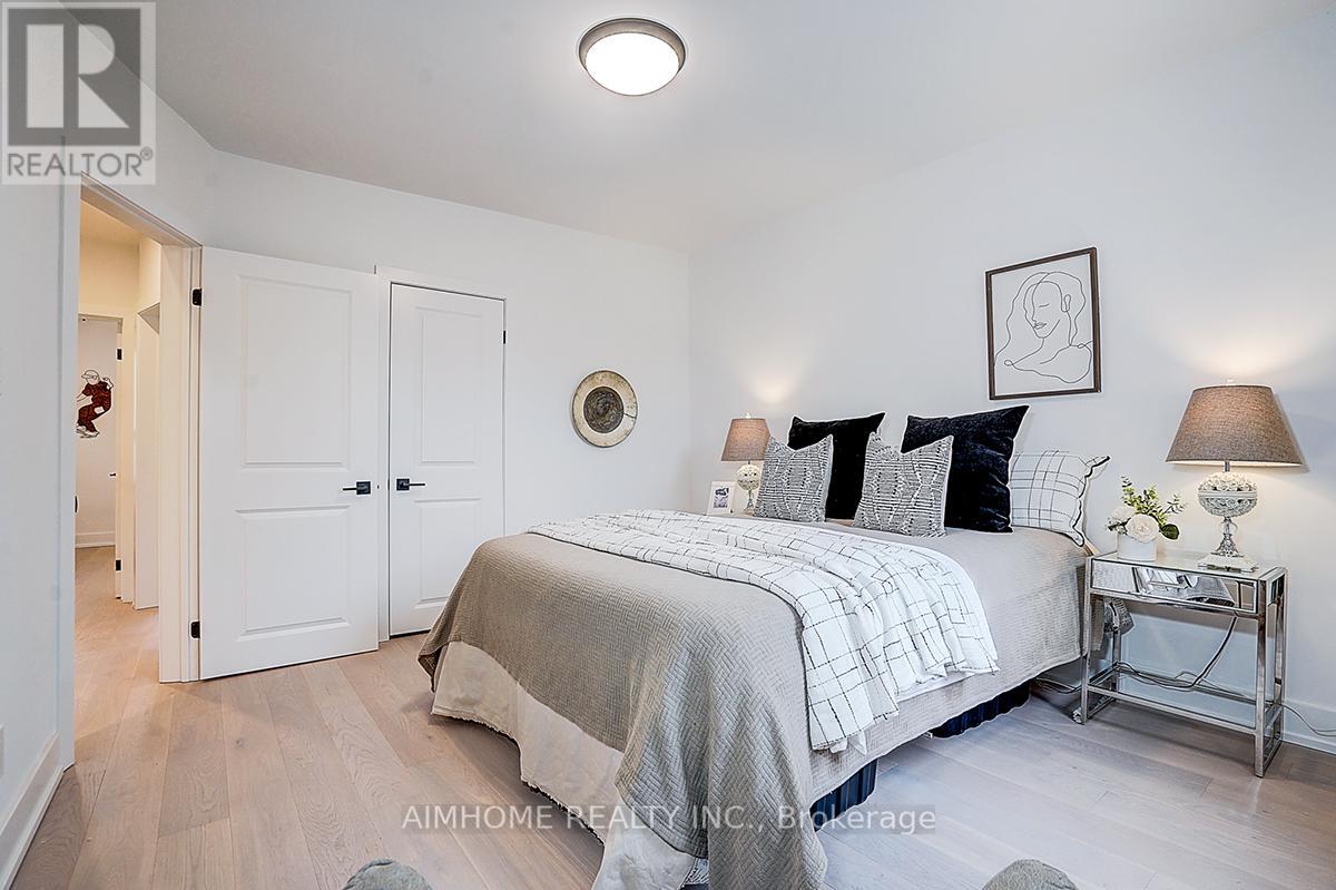 107 GLENDALE AVENUE - 20