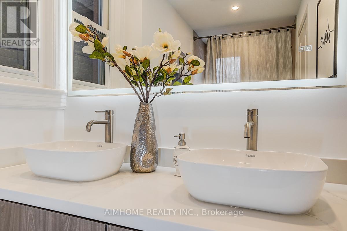 107 GLENDALE AVENUE - Image 21