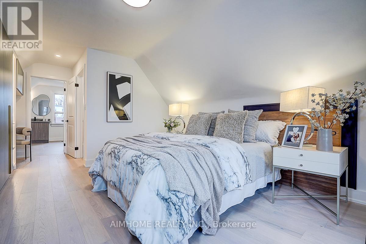 107 GLENDALE AVENUE - 24