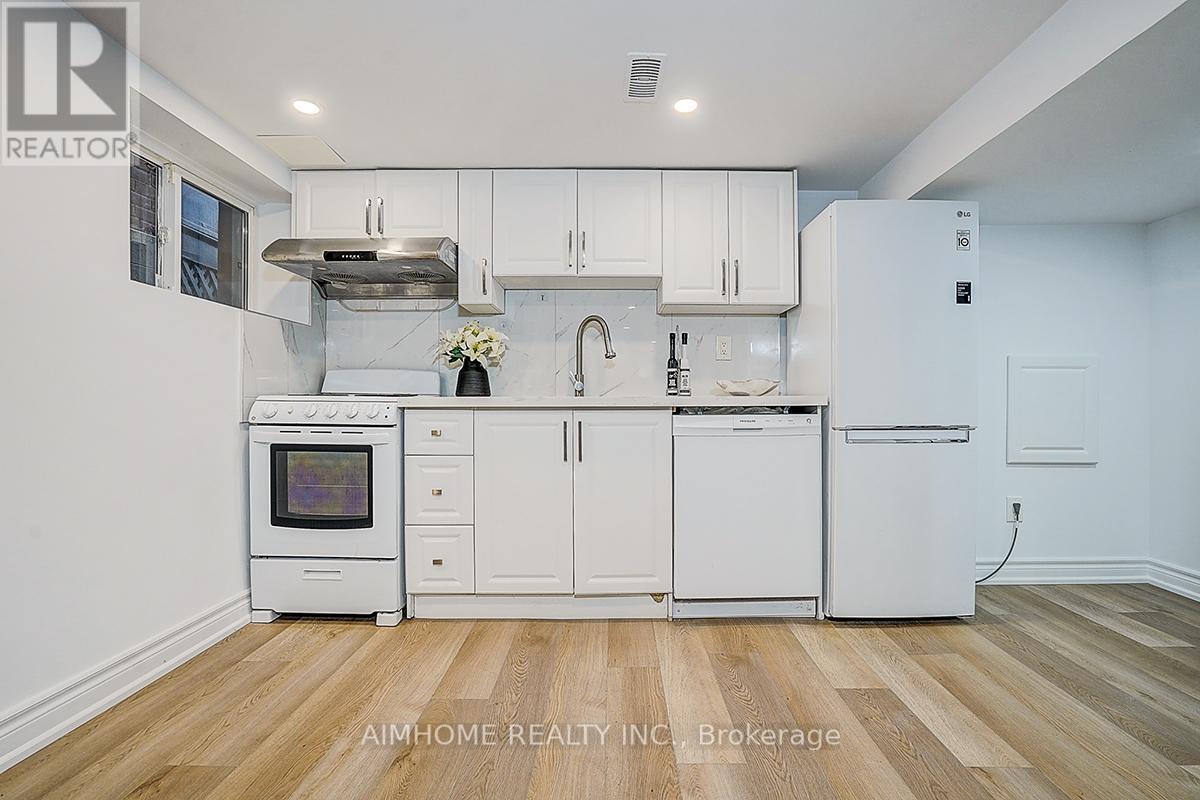 107 GLENDALE AVENUE - Image 28