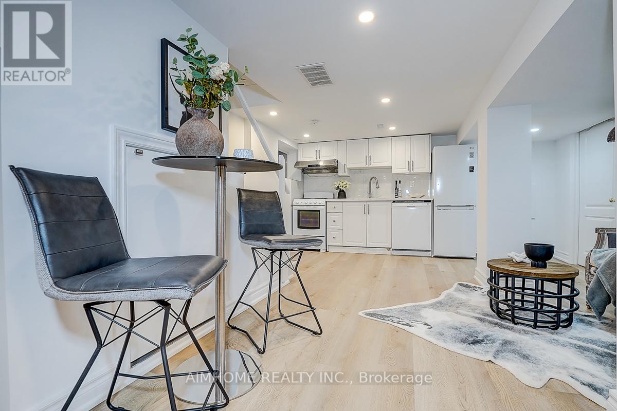 107 GLENDALE AVENUE - Image 31