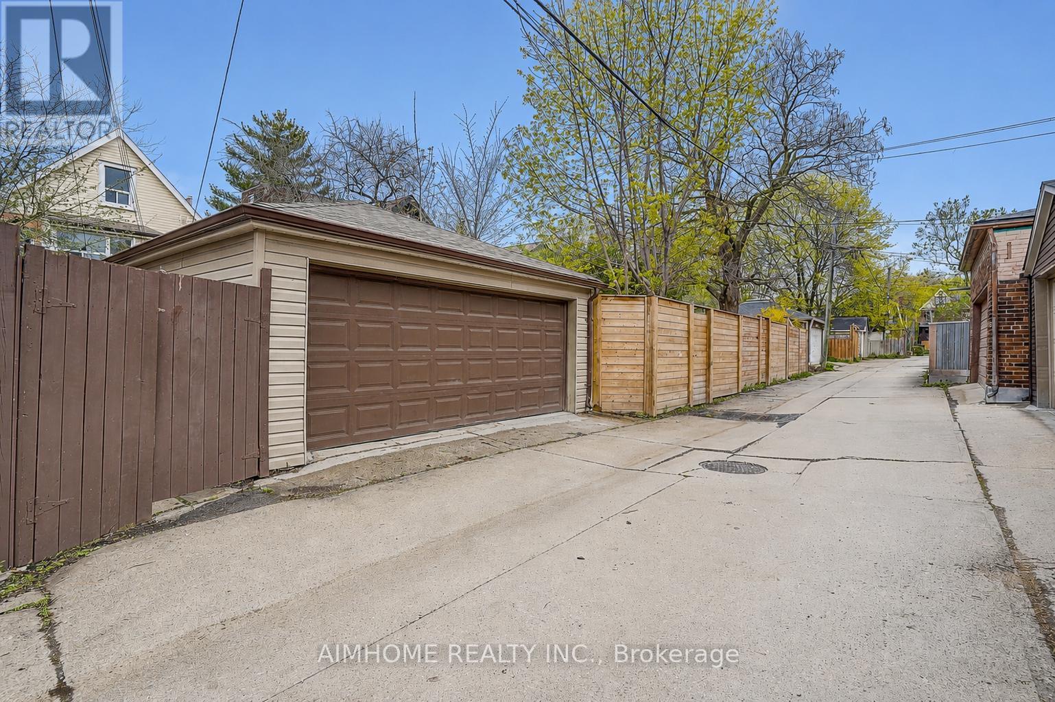 107 GLENDALE AVENUE - Image 36