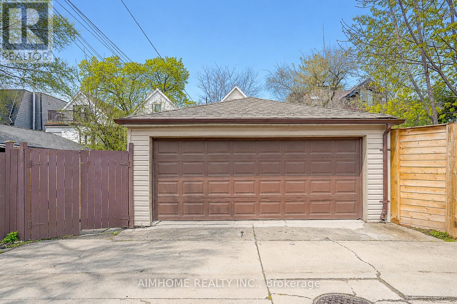 107 GLENDALE AVENUE - 37