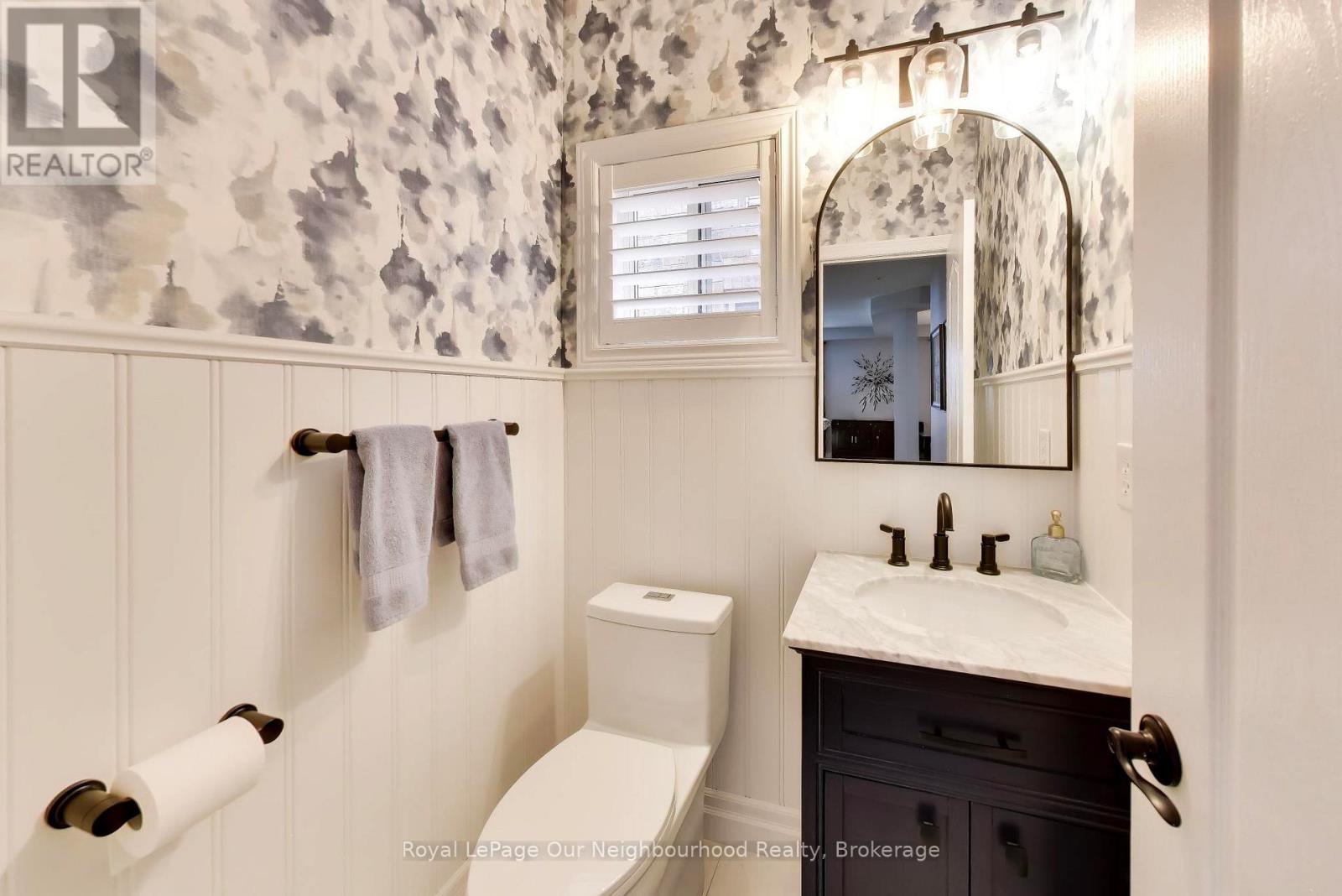 2324 WOODCREST DRIVE - Image 10