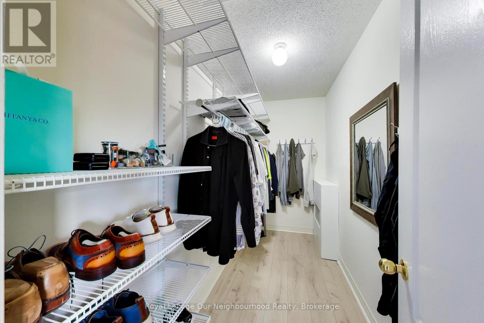 2324 WOODCREST DRIVE - Image 15